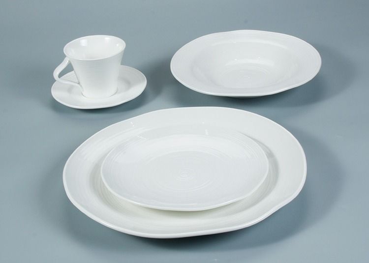 KX Series 20Pcs Irregular White Porcelain Dinnerware Sets